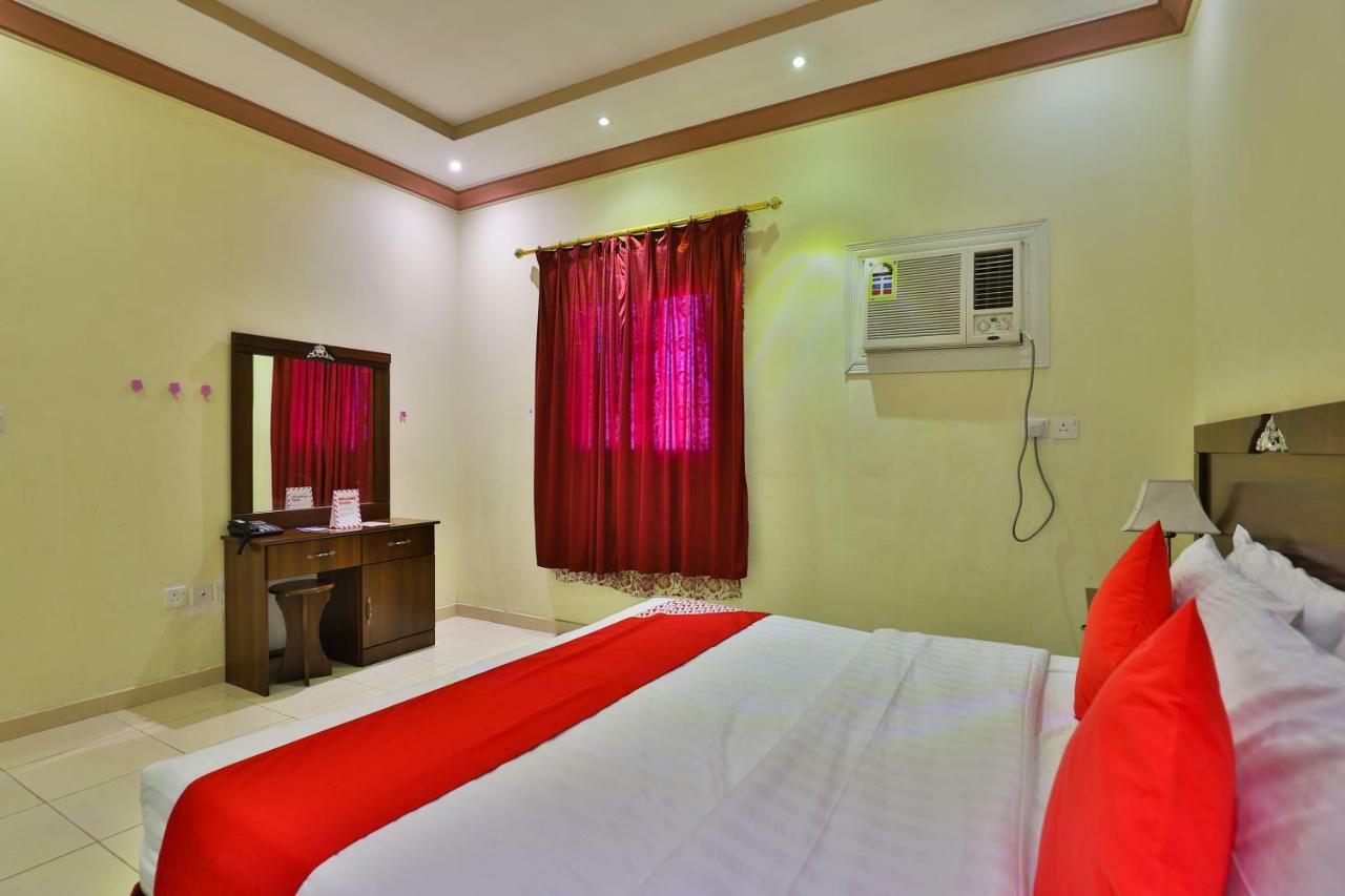 Oyo 273 Star Yanbu Hotel Suites Ngoại thất bức ảnh
