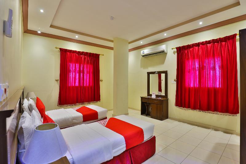 Oyo 273 Star Yanbu Hotel Suites Ngoại thất bức ảnh